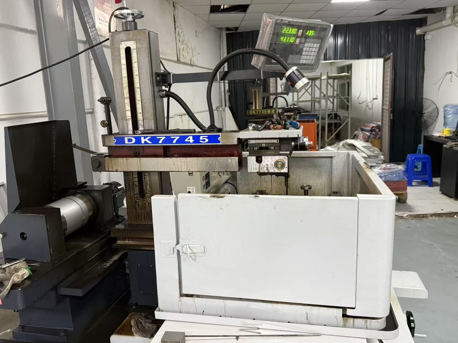 Oberflächenveredelungen für CNC-Bauteile: Ra, Rz, Eloxieren, Passivieren und mehr